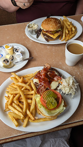 Photo of Kemptville Family Restaurant - 2794 County Rd 43, North Grenville, ON K0G 1J0